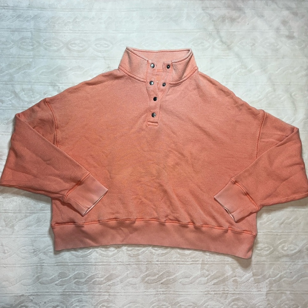 American Eagle cropped sweatshirt